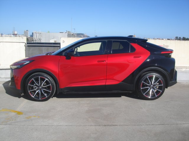 Toyota C-HR 2024
