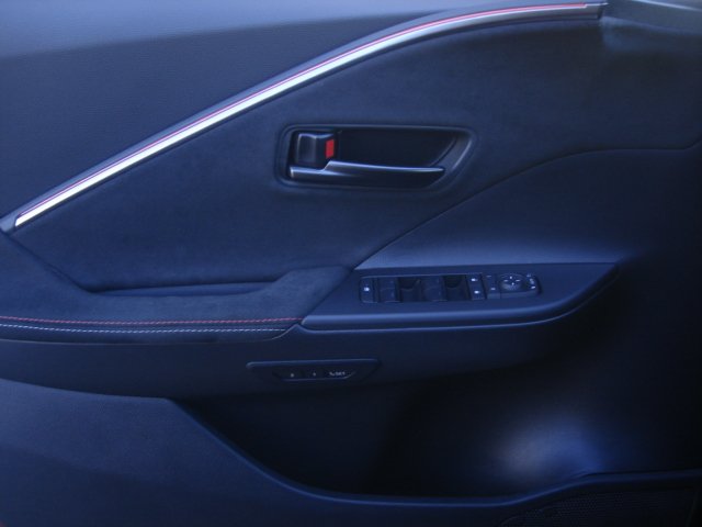 Toyota C-HR 2024