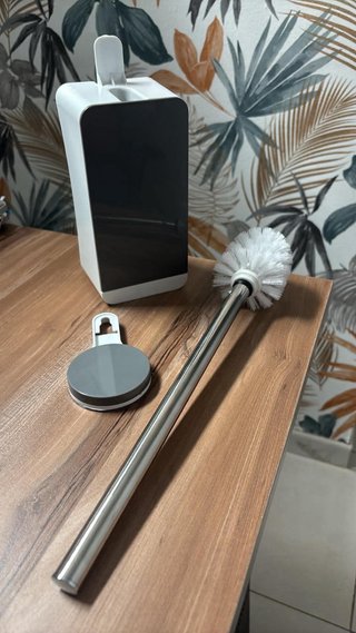Escobillero Baño Metal y Plástico