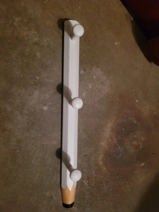 Perchero infantil lápiz blanco