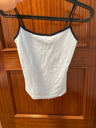 Camiseta tirantes Bershka azul