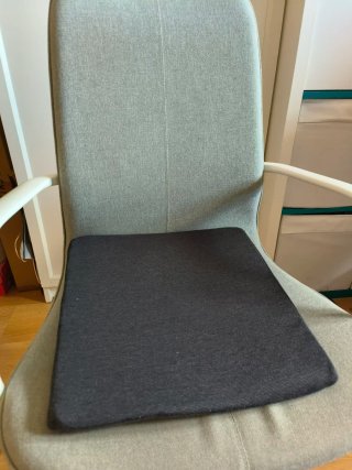 Cojín cuña para sillas de oficina o coche