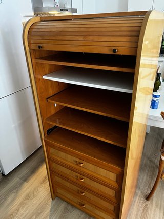 SE REGALA Mueble de madera URGE