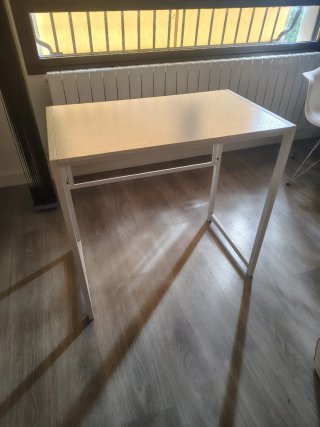 Mesa plegable blanca metal