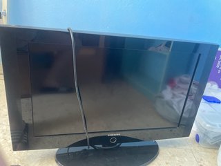 Televisor Samsung 40 con mando