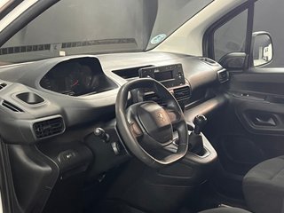 Peugeot Partner Pro Standard 600kg BlueHDi 73kW