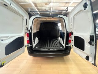 Peugeot Partner Pro Standard 600kg BlueHDi 73kW