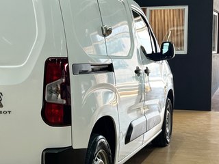 Peugeot Partner Pro Standard 600kg BlueHDi 73kW
