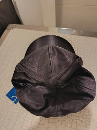 Cappello Adidas viola scuro
