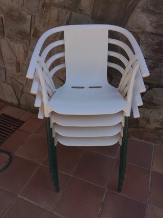 4 Sillas de Terraza Blancas y Verdes
