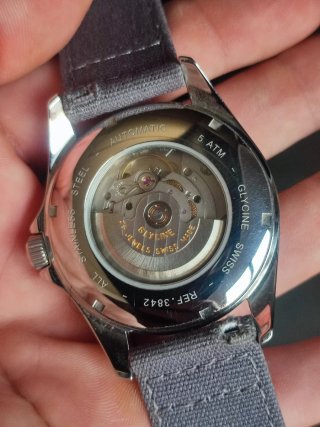Reloj Glycine Combat Automático