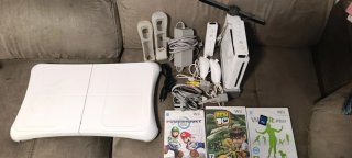 Nintendo Wii Completo con Juegos y Accesorios