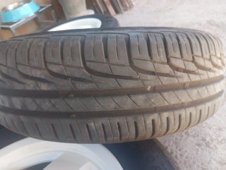 para Ford escort  y fiesta sirven para más modelos