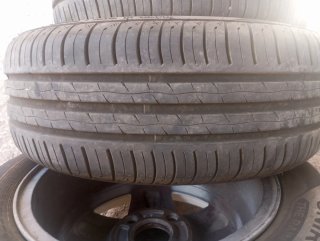 para Ford escort  y fiesta sirven para más modelos