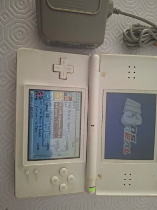 Nintendo DS Lite Blanca + Cargador+juegos