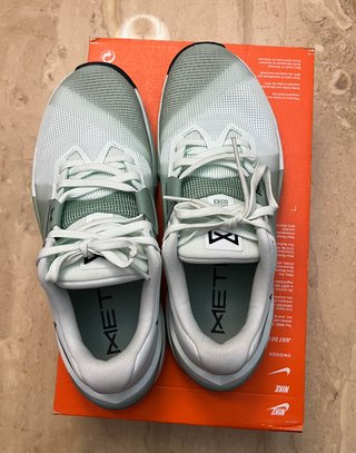 Nike Metcon 10 Mujer Talla 38.5 Verde/Blanco