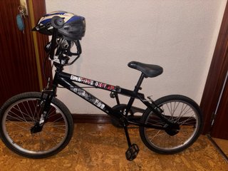Bicicleta BMX Negra