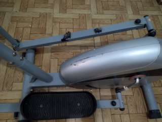 Bicicleta Elíptica Gris ( Leer )