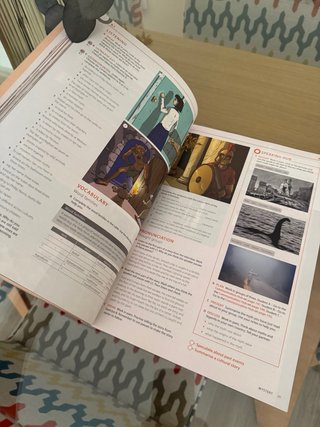 Libro Macmillan English Hub. EOI Edition. B2
