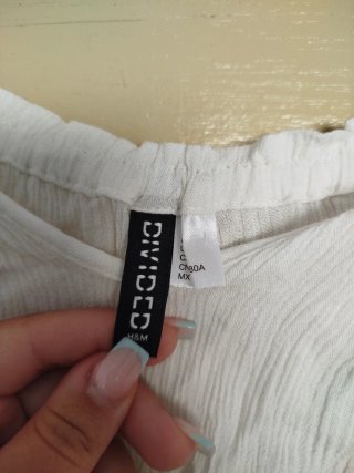 Blusa blanca con encaje talla xs