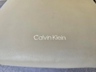 Bolso Calvin Klein Gris