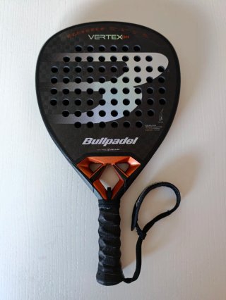 Bullpadel Vertex 04