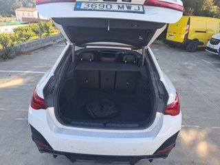 BMW i4 eDrive40 250 kW (340 CV)