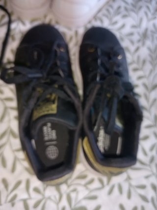 Lote de Zapatillas Deportivas Niño