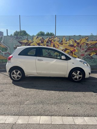 Toyota Yaris 2010