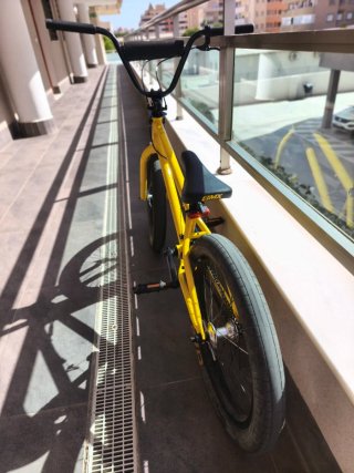 Bicicleta BMX Eastern Bikes Orbit