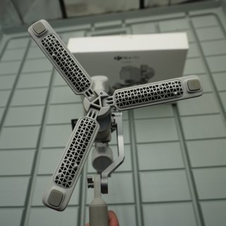 DJI RS 4 Mini Combo - Estabilizador gimbal cámara