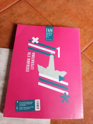Liburua Euskera eta Literatura 1