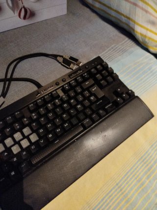 Teclado Corsair Negro