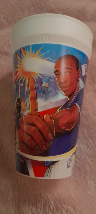 Vaso McDonald's Thierry Henry