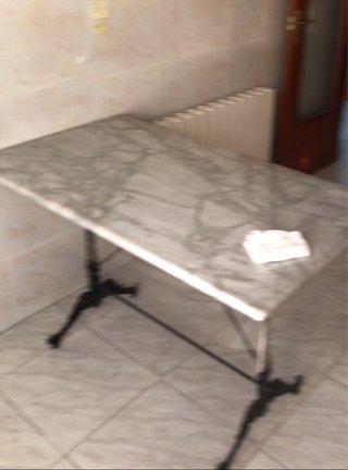 Mesa Mármol y Forja