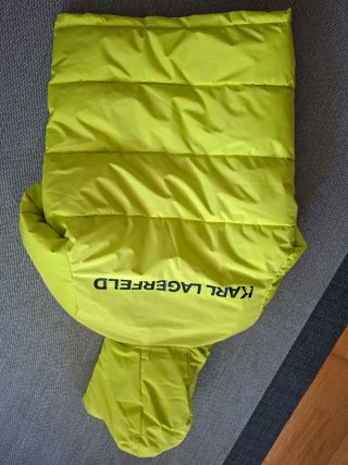 Cazadora Karl Lagerfeld Neón, talla 14, 152 cm