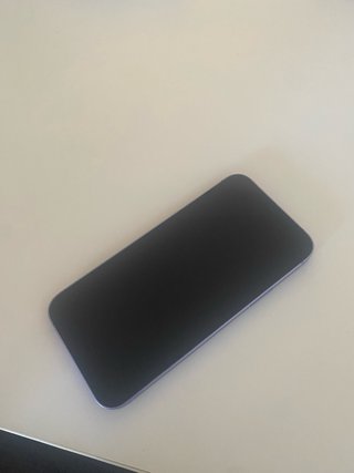 iPhone 12 Morado