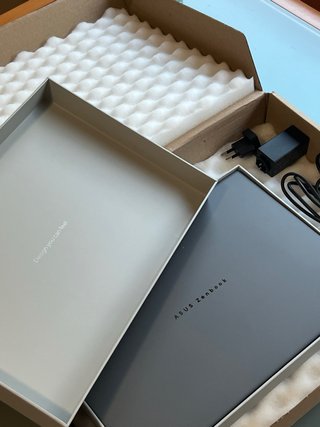 Portátil ASUS Zenbook 14