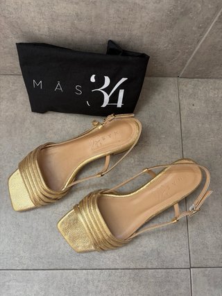 Sandalias doradas Mas34
