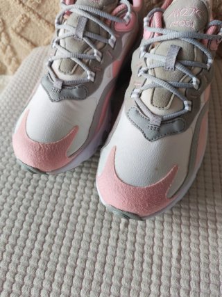 Nike Air Max 270 React Pink White