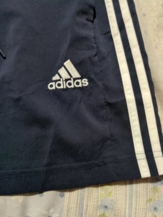 Lote de shorts Adidas ,2 jordan negros talla XS/S
