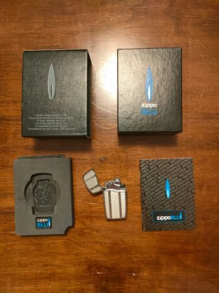 Accendino Zippo BLU a gas
