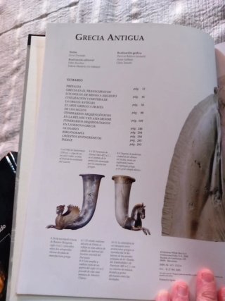 Libro ilustrado sobre la civilización griega