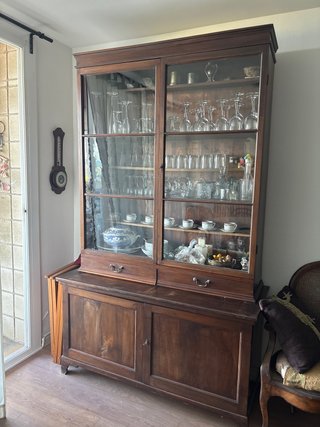 Vitrina clásica madera y cristal