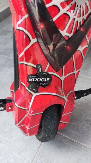 Patinete Eléctrico Infantil Spiderman