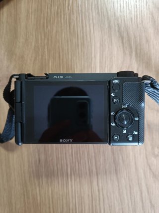 Sony ZV-E10