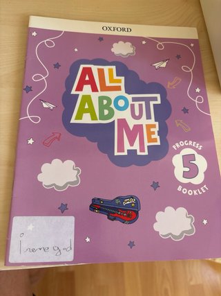 Libro All About Us - Class Book 5