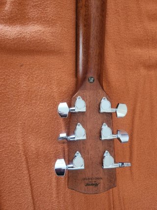 Guitarra Acústica Alvarez ADWS77CESHB