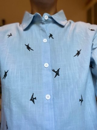 Camisa lino azul golondrinas
