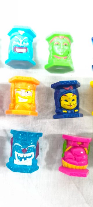 Lote 15 Figuras Totems Abatón